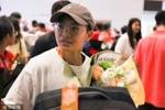 中国女足结束世界杯征程回国 球迷热情迎接