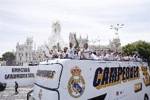 马卡：皇马球员在当地气温30度的情况下与50万人一起庆祝夺冠