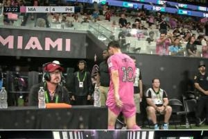 ESPN：梅西比赛中感觉自己腿筋不适，随即返回了更衣室